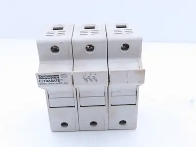 Ferraz-Shawmut US3J3 UltraSafe Fuse Holder 3 Pole 30A 600V Lot Of 7