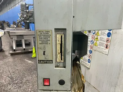 Used 2001 HAAS AUTOMATION VF1 Vertical Machining Centers Ohio US | HGR 24 #1418542