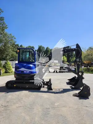 USED 2026 BLU B35