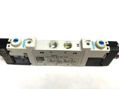 USED FESTO SOLENOID VALVE 2X3/2, CLOSED, MONOSTABLE 574368