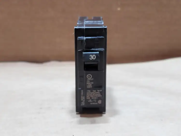 Used SIEMENS BQ130 Switchgears British Columbia CA | Lenmark #835614