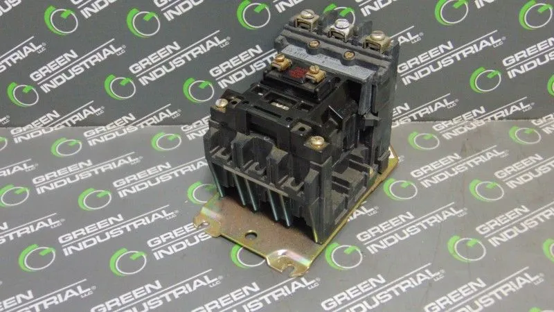 Allen Bradley 509-A0D93 Size 0 Motor Starter 5HP 15 Amps 120V 60Hz Coil Used