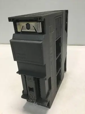 USED SIEMENS 6ES7 331-7KB02-0AB0