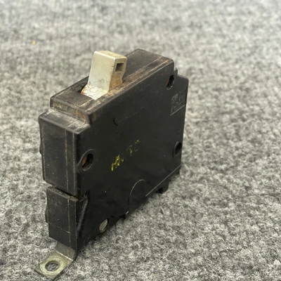 Used cutler hammer CHB120 Circuit Breakers California US | Davliegogo LLC #1705558