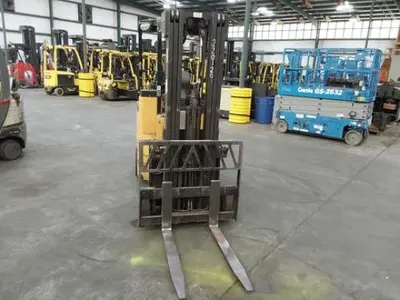 Used 2018 LANDOLL B30/42AC180D Narrow Aisle Forklifts | Russell Equipment #724800