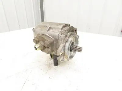 Toyota DGP4-27CSSBN Electric Forklift Hydraulic Pump Assembly Only 20E1225