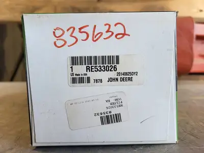 NEW JOHN DEERE RE533026