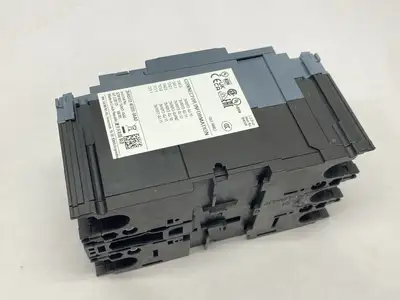USED SIEMENS MOLDED CASE CIRCUIT BREAKER 3-POLE 125A 480V