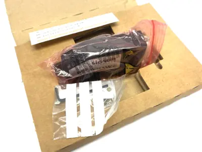New | in-Stock Renishaw A-9572-1034-05 SiGNUM Interface Module Encoders Michigan US | Maverick Industrial Sales #1395699