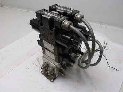 Nachi Pneumatic Directional Control Regulated Modular Valve Bank Manifold 110V