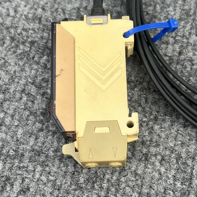 Used Sunx FX4-A3R Photoelectric Sensors California US | Davliegogo LLC #1706927