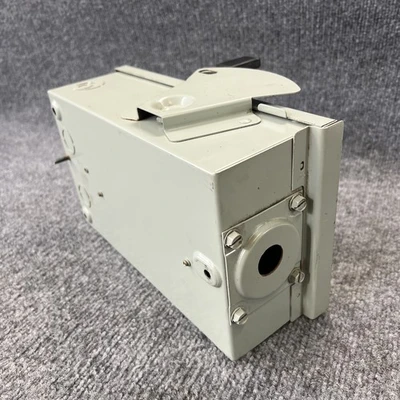 Used Eaton DG321NRB Misc Electrical & Power Parts California US | Davliegogo LLC #1710182