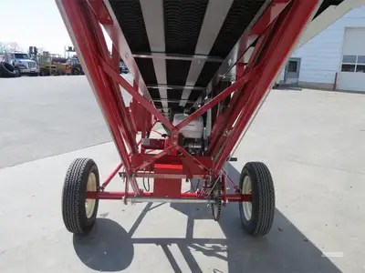 New | in-Stock 2026 ZIMMERMAN ELEVATORS 480 Portable Conveyors Pennsylvania US | Zimmerman Farm Service #1410091