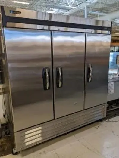 Master-bilt 3 Door S.S Cooler -brand new - special clearance