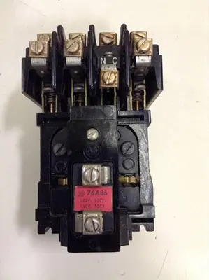 USED ALLEN BRADLEY 700-BR400