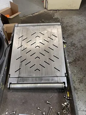 USED CONVEYOR CONVEYOR WITHOUT BELT 20” LONG