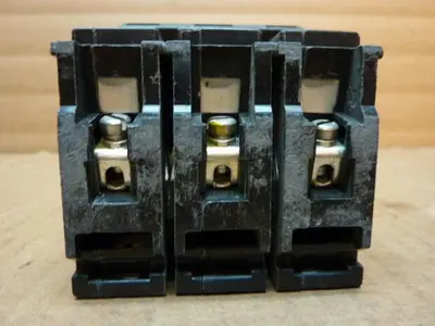 USED GOULD BQ3B030