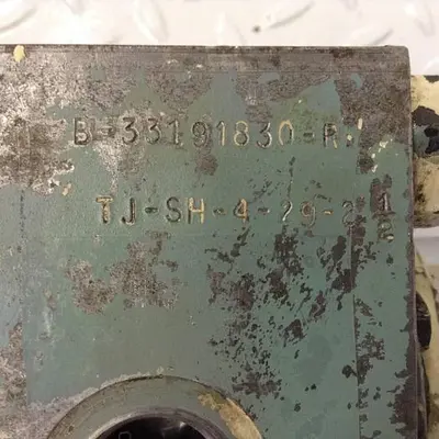 USED T-J B-33191830-R