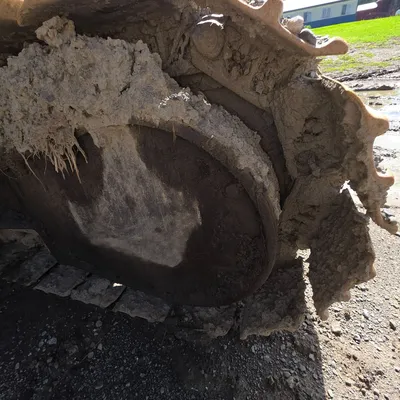 CATERPILLAR E110B Excavator | Iron Listing (19)