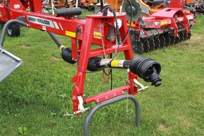 New | in-Stock 2026 MASSEY FERGUSON RK772SD-TRC Hay Rakes Pennsylvania US | Zimmerman Farm Service #1409883