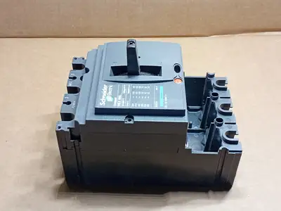 New | in-Stock SCHNEIDER LV430405 Switchgears British Columbia CA | Lenmark #1438271
