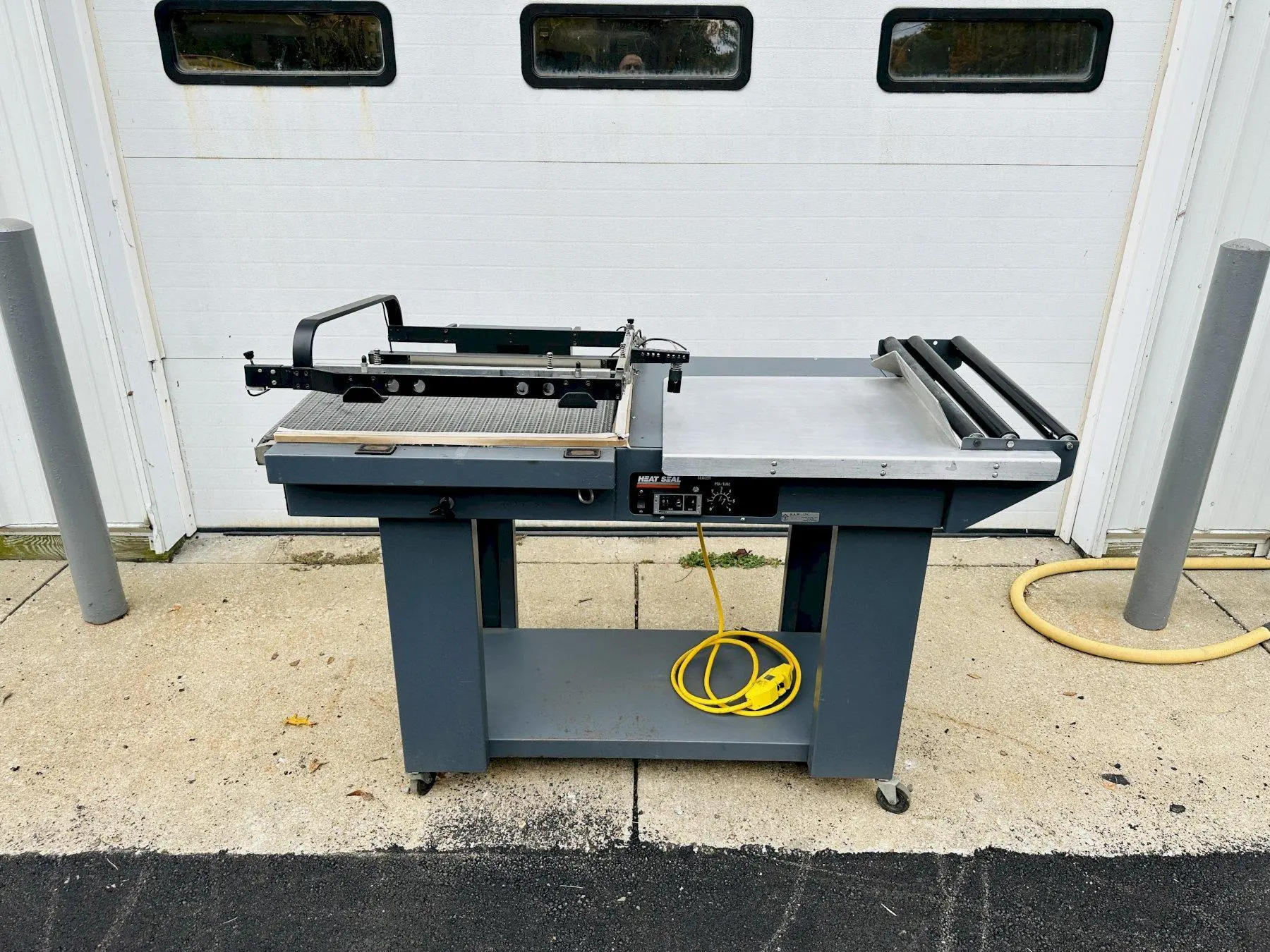 USED 1993 HEAT SEAL HS-2024D - SERIES B