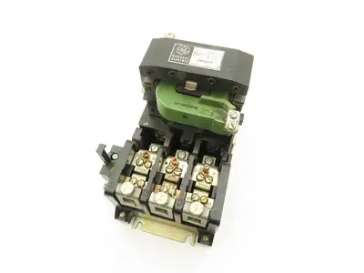 General Electric 100 Hp Motor Starter Contactor 120V Coil 135 Amp Nema 4