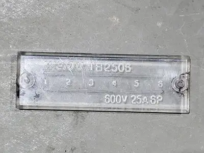 Pneumatic Liquid Filling Machine, Double-Head, Model 3000