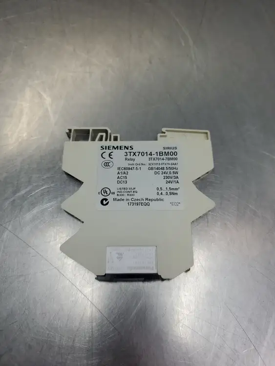 Used Siemens 3TX7014-1BM00 SIRIUS Relay Module, 24VDC Relays & Switches | Palmetto Automation #1155852