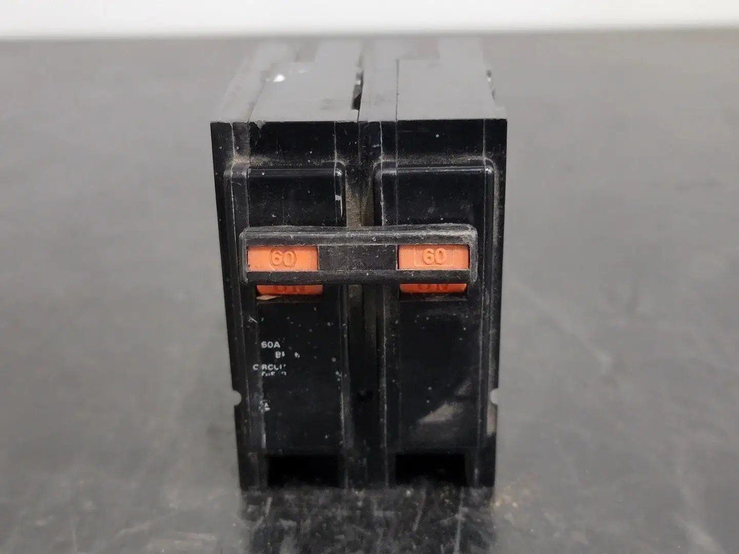USED BRYANT BR260