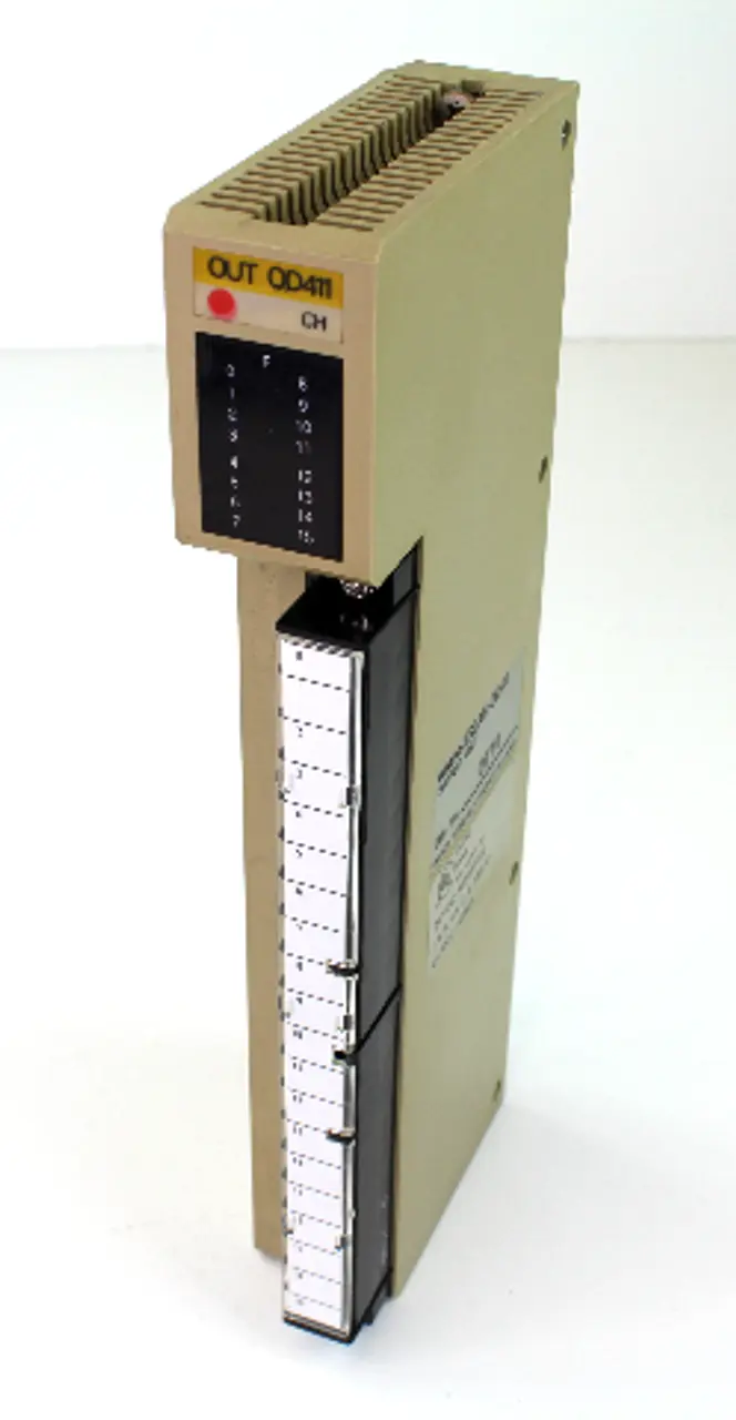 NEW OMRON 3G2A5-OD411
