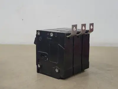 USED EATON BAB3020H