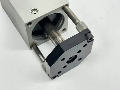 Used COMPACT AIR _UNKNOWN_ Pneumatic Cylinders Michigan US | Maverick Industrial Sales #1089153