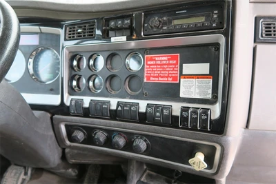 Used 2013 KENWORTH T440 Water Trucks | Abele Tractor #1343005