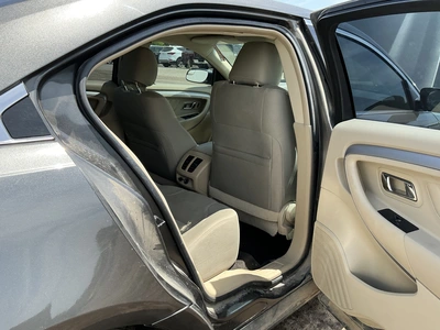 USED 2018 FORD TAURUS