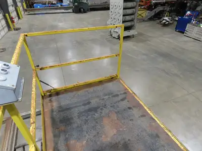American 2000LB Electric Scissor Lift 96x60" Top 60" Travel Scaffold Work Dock