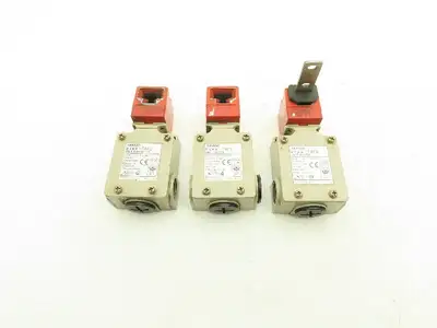 Omron D4BS-7AFS Limit Switch 2A/400V Lot of 3