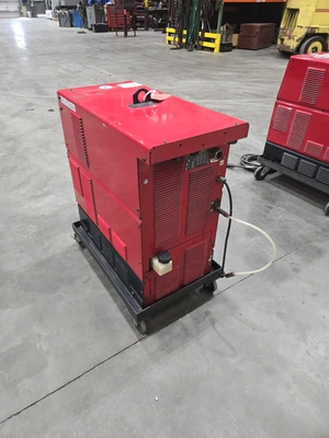 Lincoln Power Wave 450 Welder