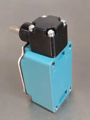 Honeywell 1LS1 Limit Switch Side Rotary Loc4E38