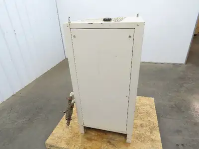 BKW WRK10/ZR40-CH2 Refrigerated Chiller Cooling Oil Chiller 480V 3Ph 60Hz