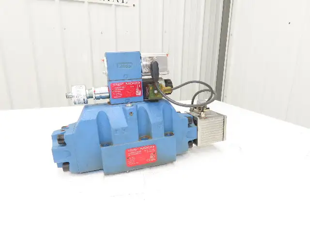 Used MOOG _UNKNOWN_ Valves/Fittings Indiana US | Arrow Industrial #1408509