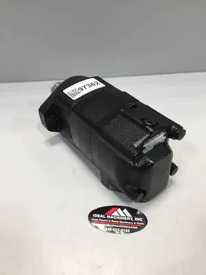 USED CHAR LYNN 1041789 006