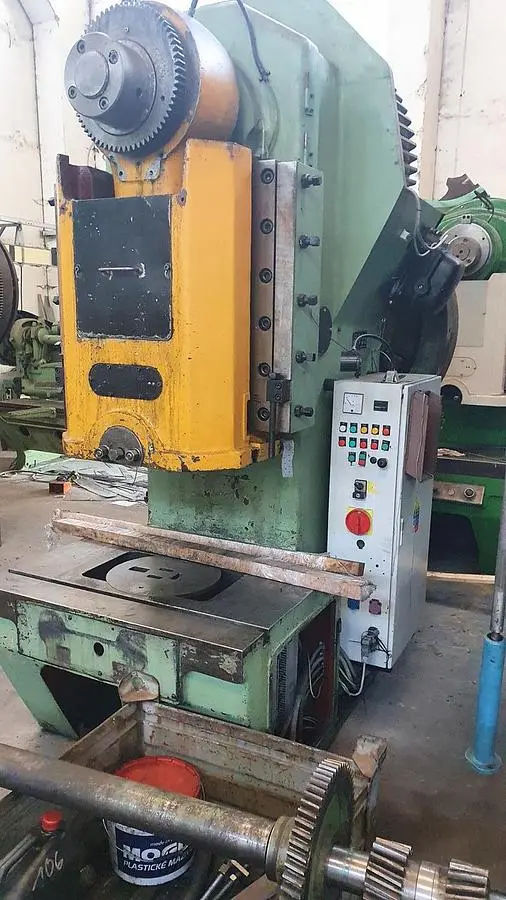 Used VSS LE 250 C C-Frame Presses CZ | Amaron s.r.o. #1065182