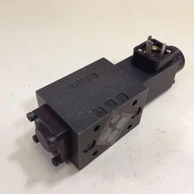 USED MOOG WE42P06C21PA0BN