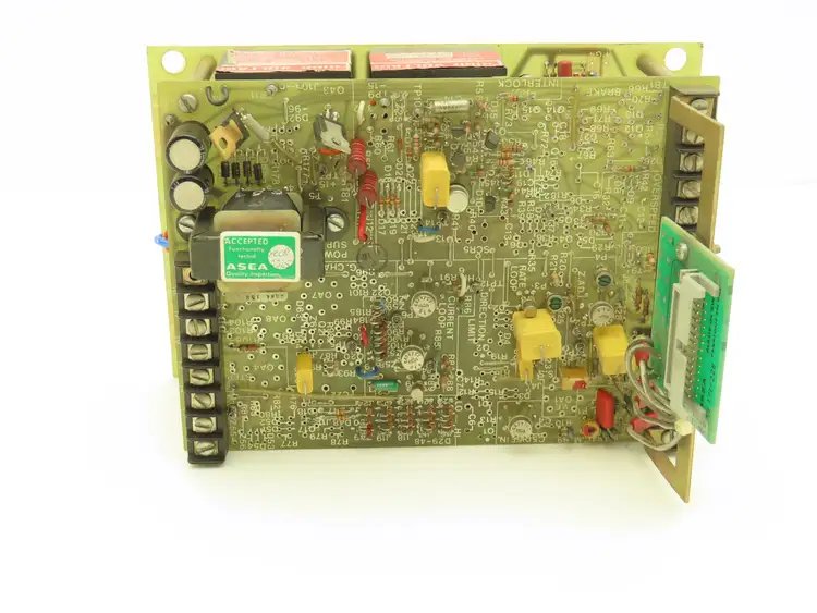 Used KOLLMORGEN CORP _UNKNOWN_ Servo Drives | Arrow Industrial #556516