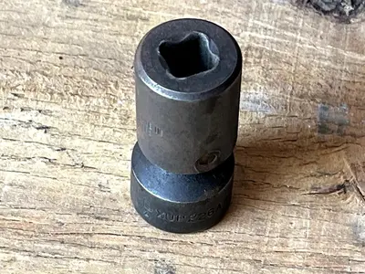 MAC Tools XUP226A Shallow Universal Impact 11/16" Socket 3/8" Drive SAE USA