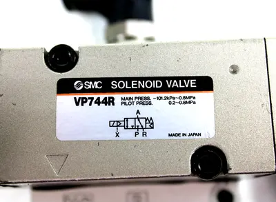 USED SMC VP744R