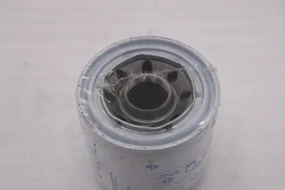 NEW OPEN BOX Donaldson P564424 Hydraulic Filter STOCK H957