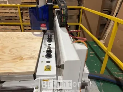 USED 2011 THERMWOOD CS43 USED 4 X8 FAT TABLE, NESTING CNC MACHINE