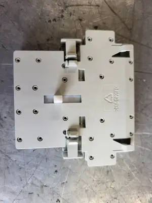 NEW SIEMENS 3RH1921-1DA11